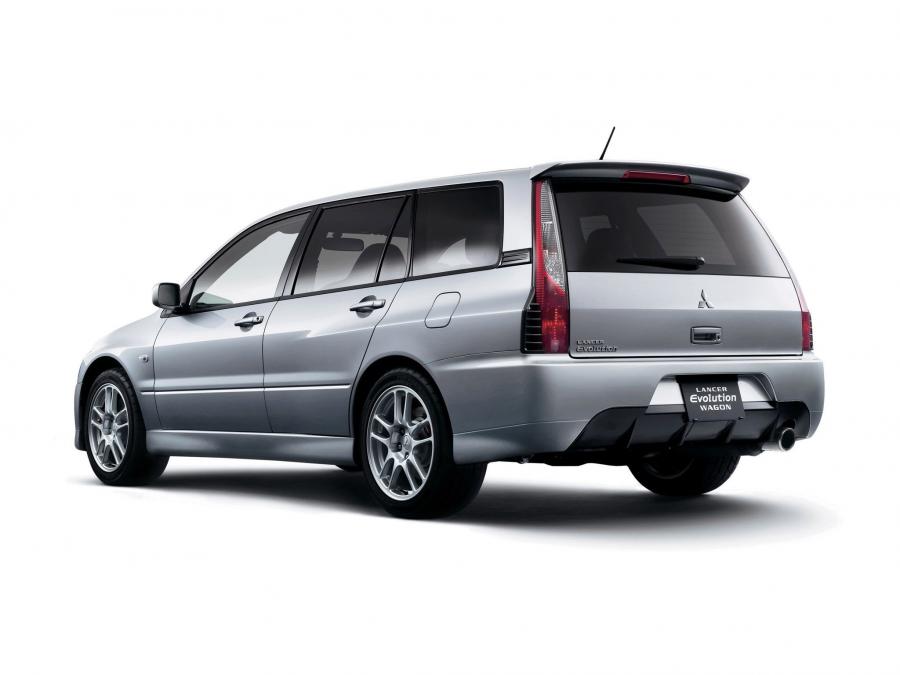  Mitsubishi Lancer Evolution IX Wagon 2005 года  (фото 21 из 22)